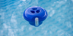 Как выбрать оборудования для дезинфекции воды в бассейне?